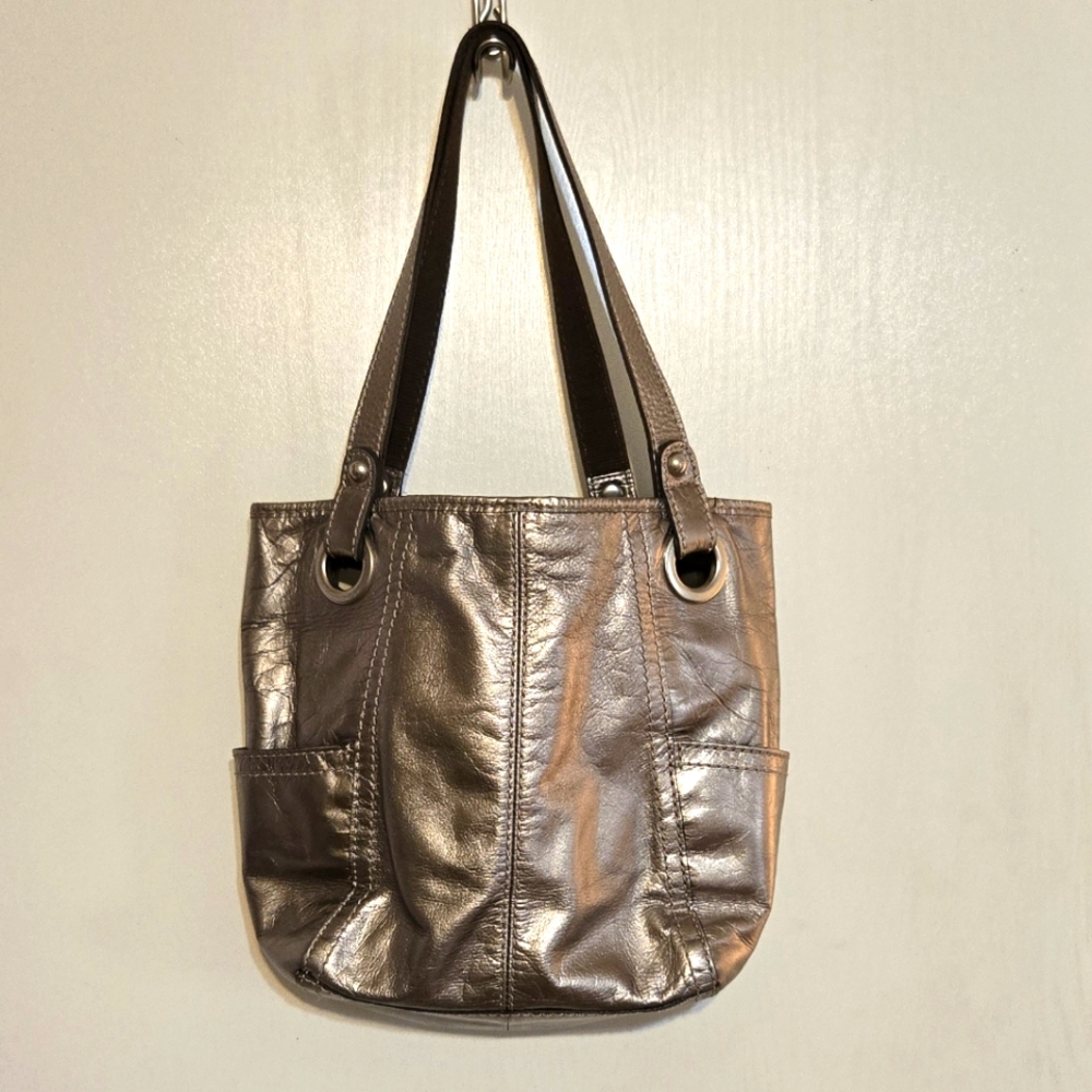 FOSSIL SILVER LEATHER SHOULDER BAG